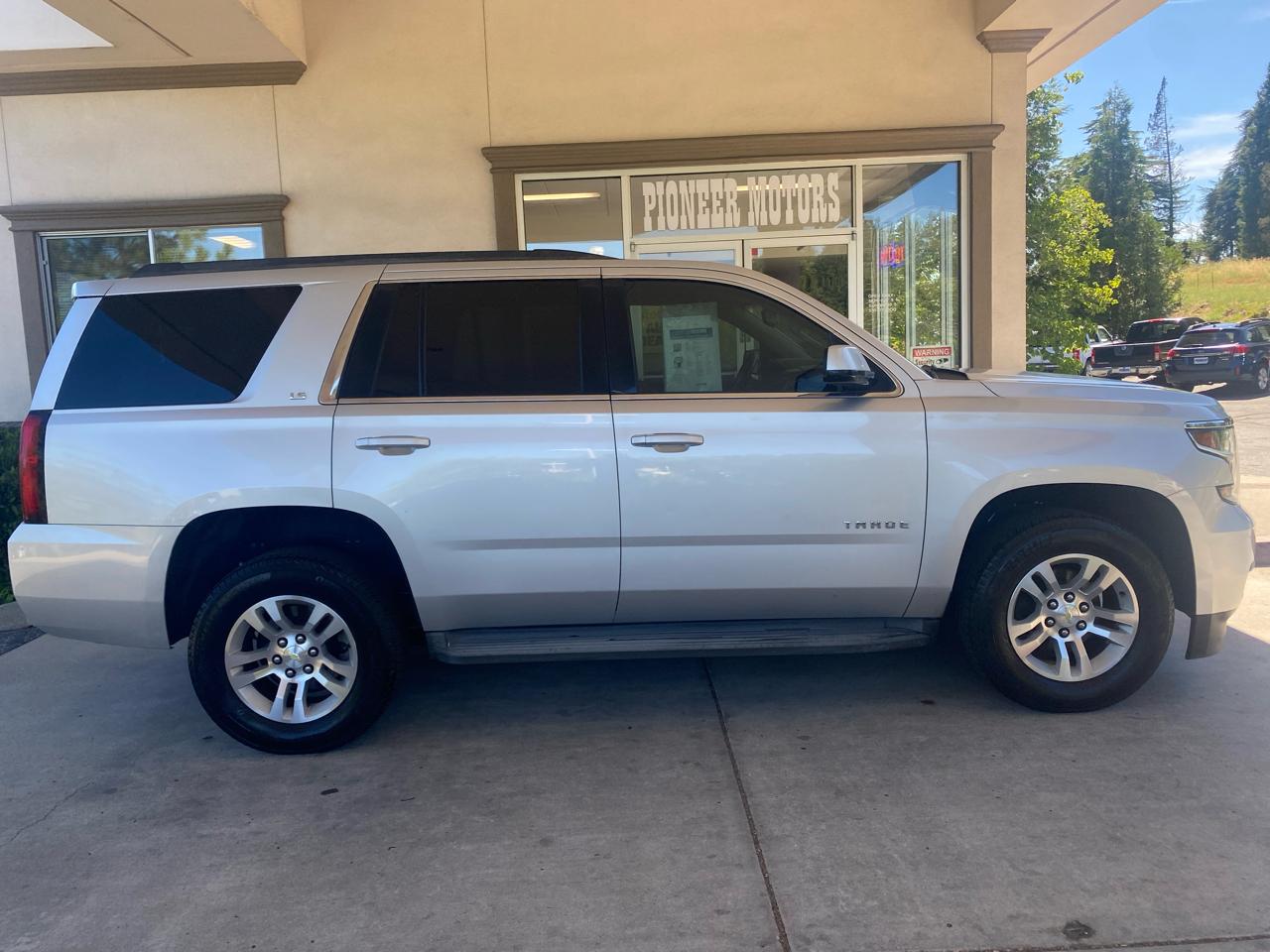 Chevrolet Tahoe 2WD 4dr LS 2015