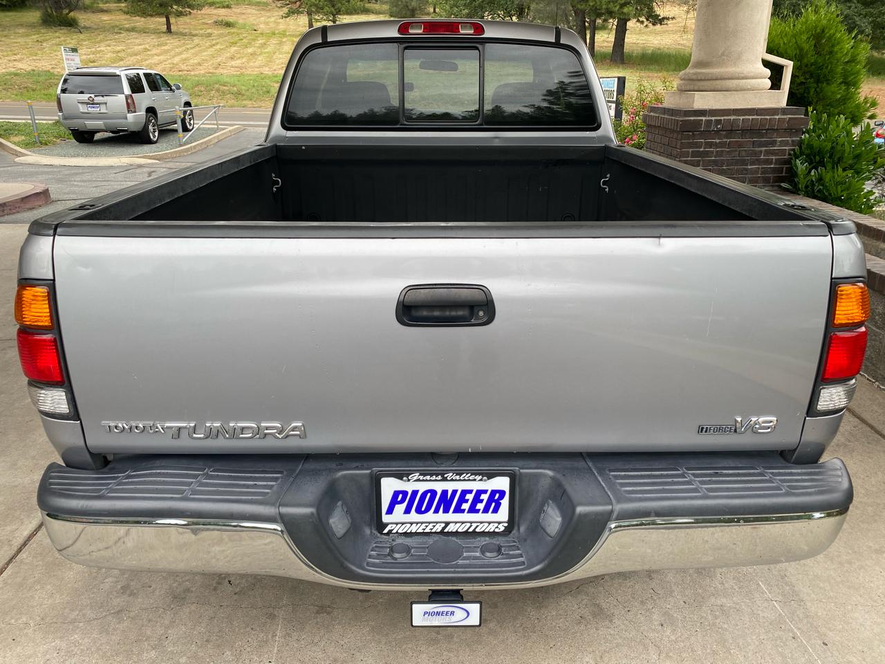 Toyota Tundra Access Cab V8 Auto SR5 2002