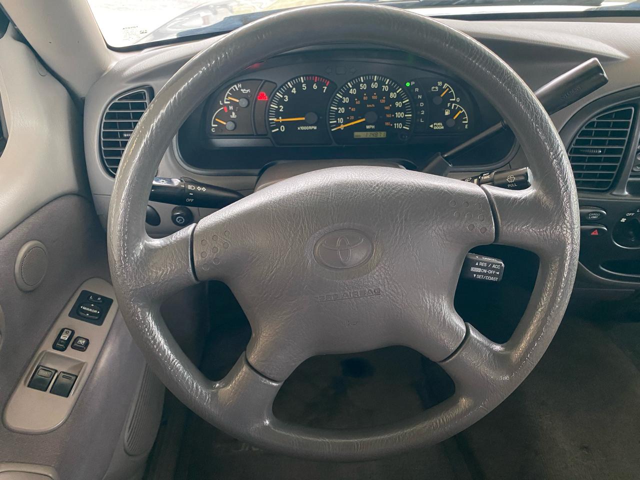 Toyota Tundra Access Cab V8 Auto SR5 2002