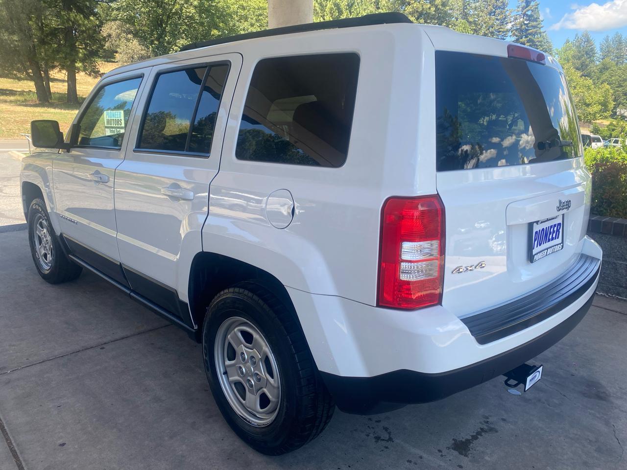 Jeep Patriot 4WD 4dr Sport 2016