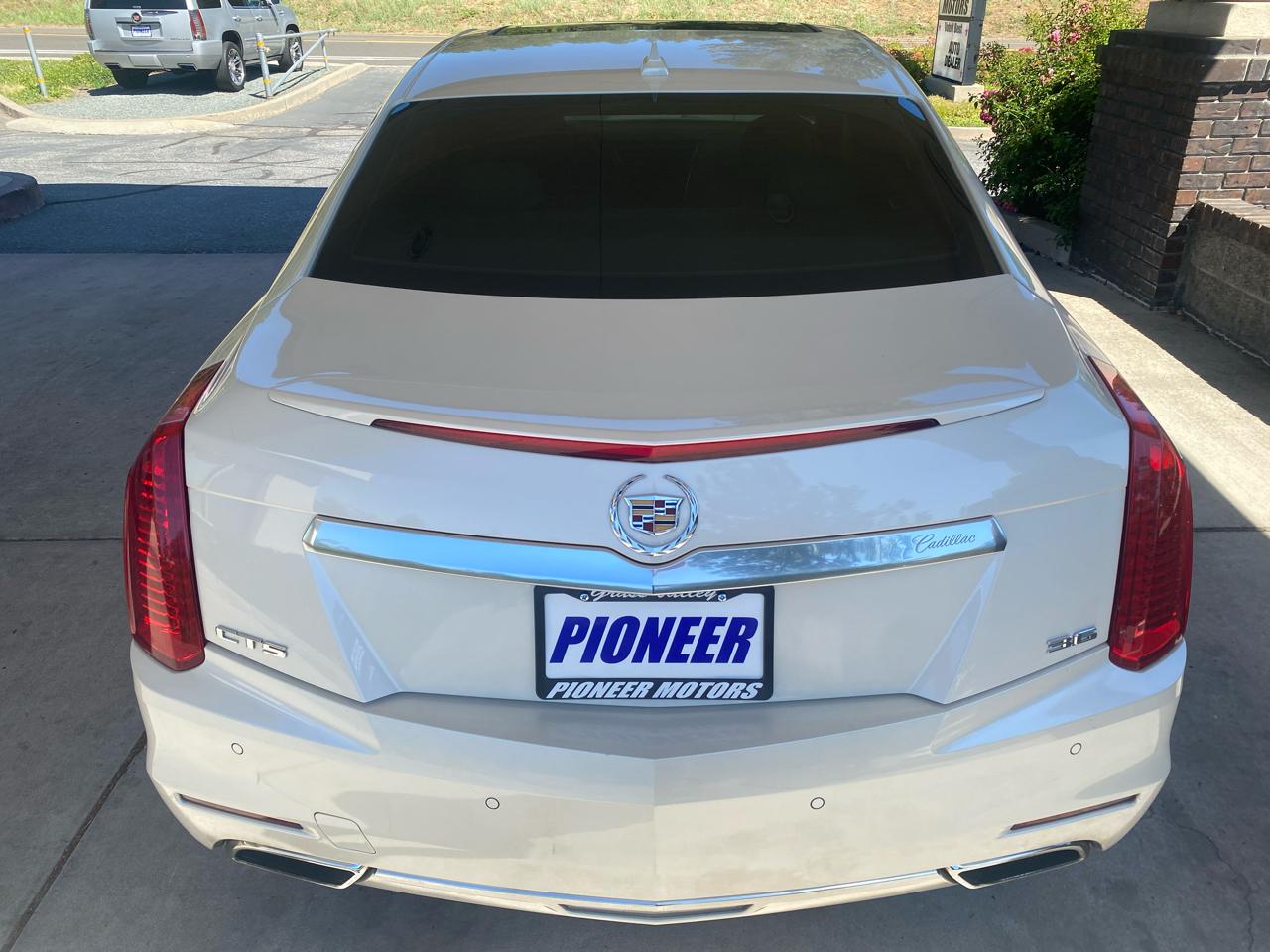 Cadillac CTS Sedan 4dr Sdn 3.6L Premium RWD 2014