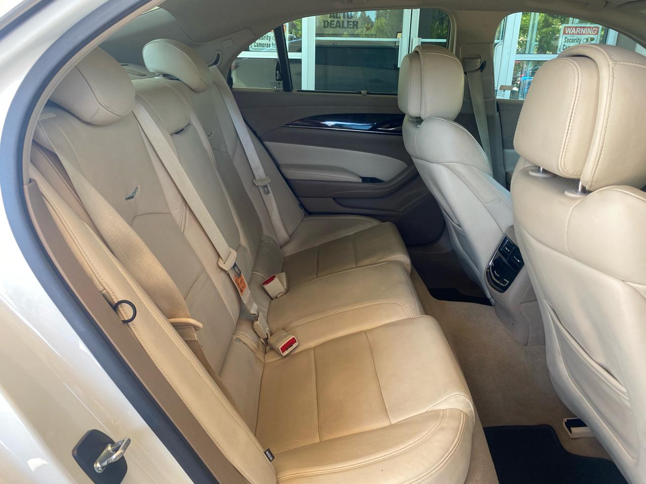 Cadillac CTS Sedan 4dr Sdn 3.6L Premium RWD 2014