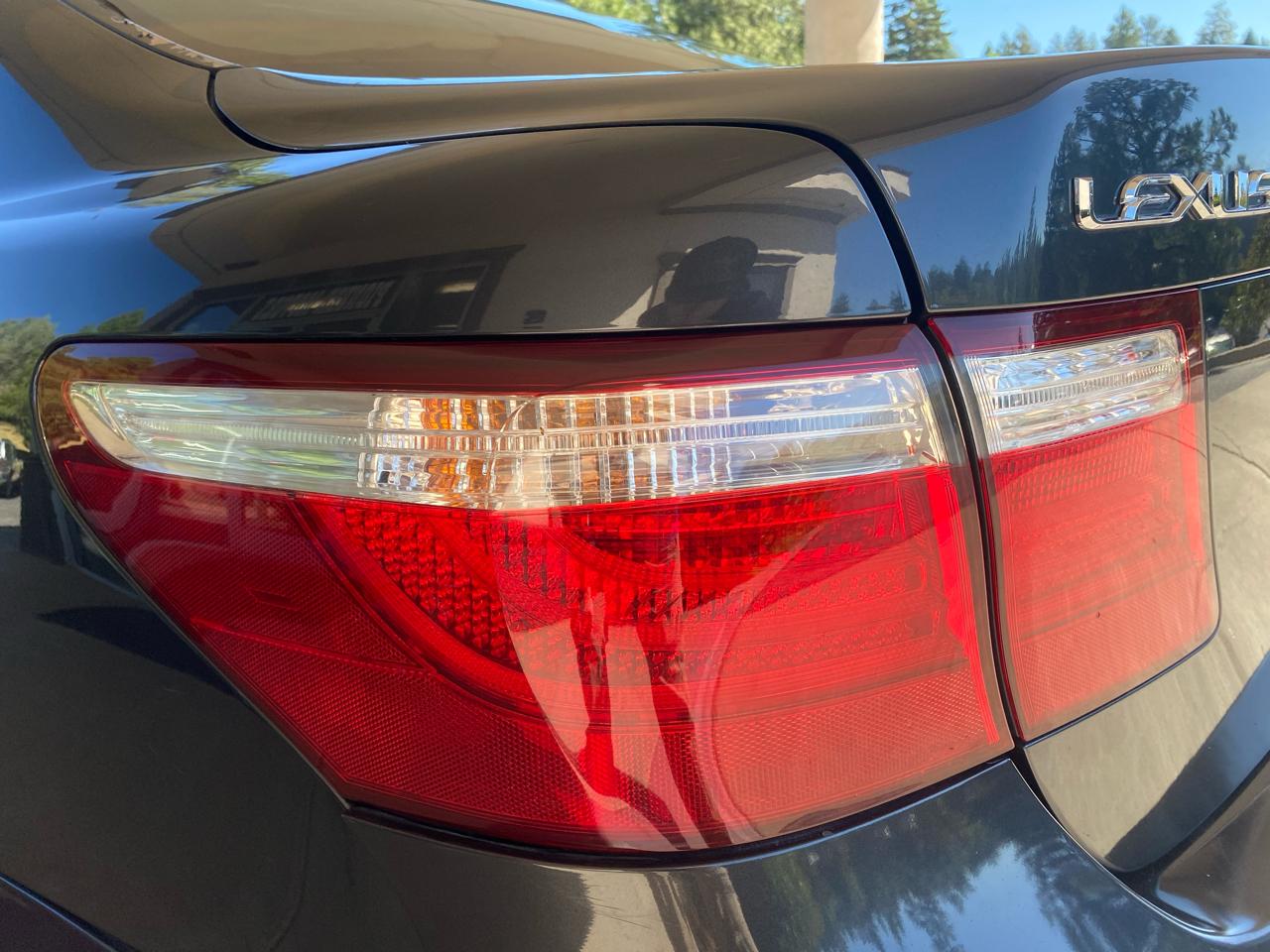 Lexus LS 460 4dr Sdn 2007