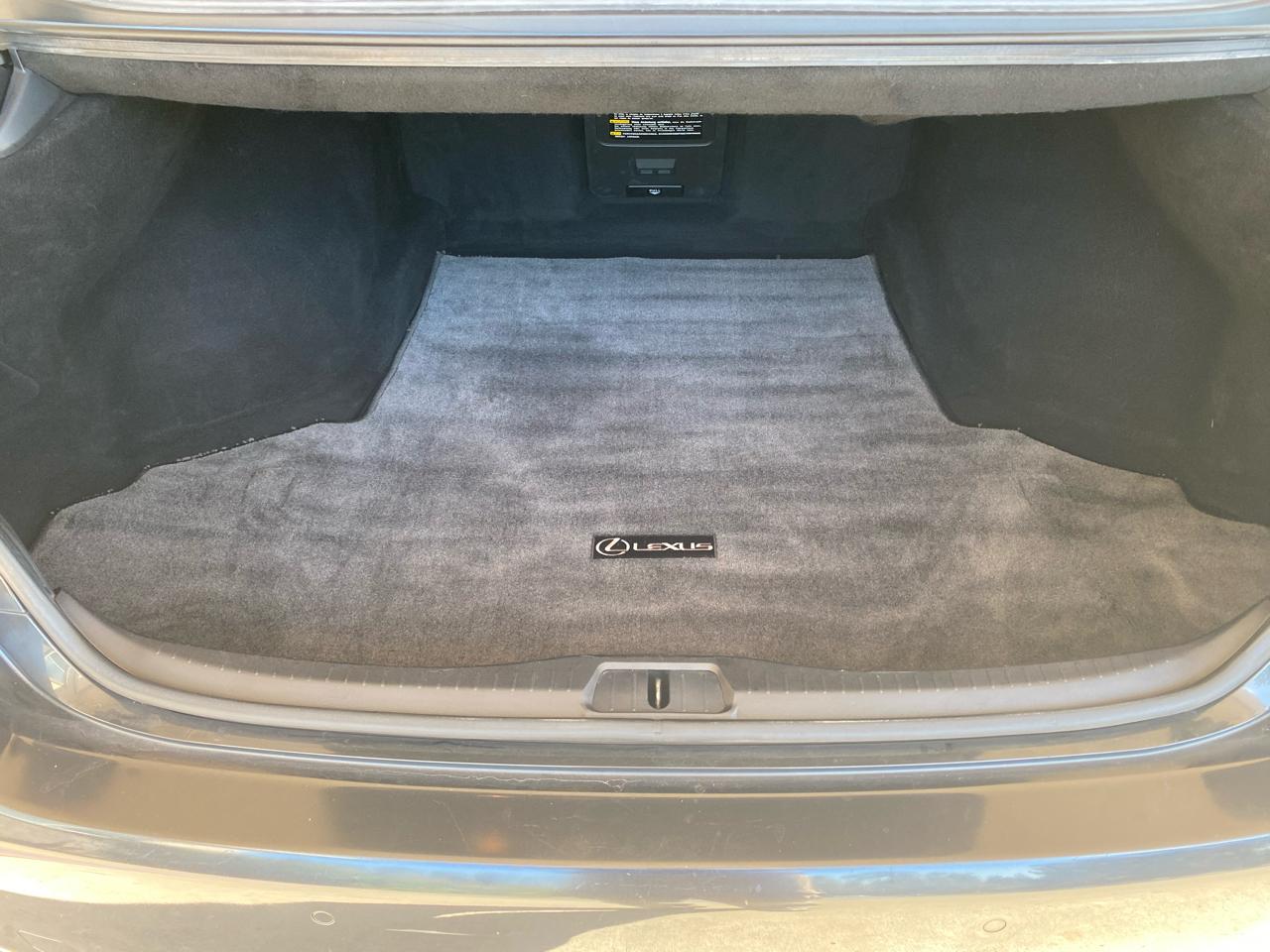 Lexus LS 460 4dr Sdn 2007