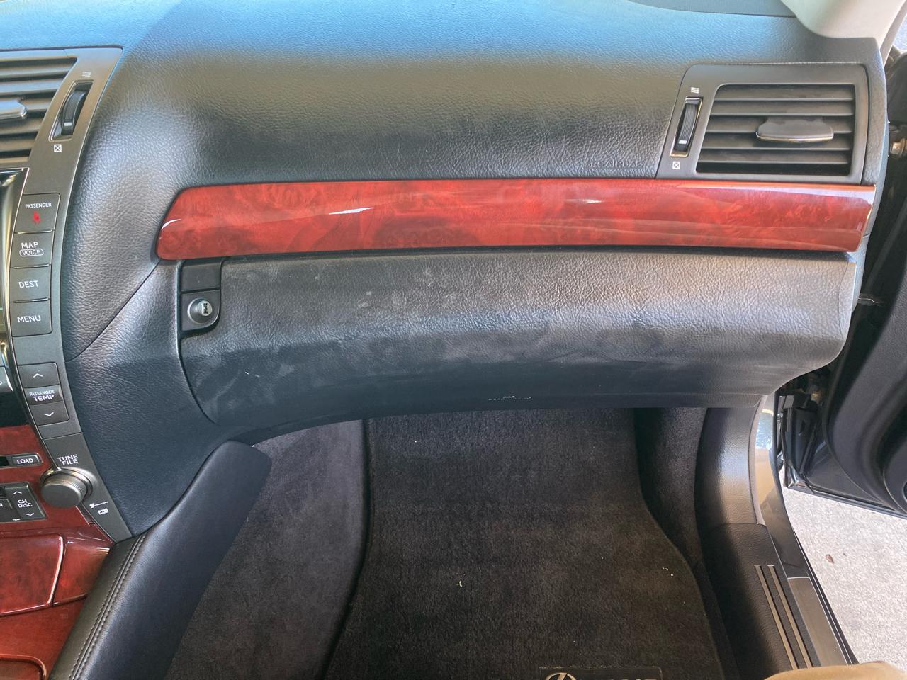 Lexus LS 460 4dr Sdn 2007