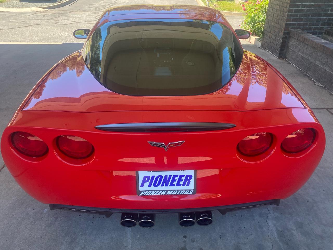 Chevrolet Corvette 2dr Cpe w/3LT 2010
