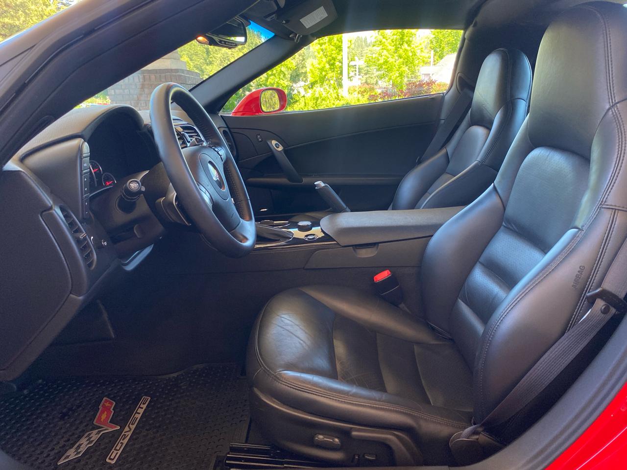 Chevrolet Corvette 2dr Cpe w/3LT 2010