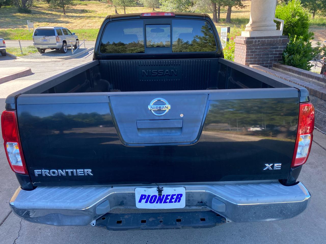 Nissan Frontier XE King Cab I4 Auto 2WD 2006