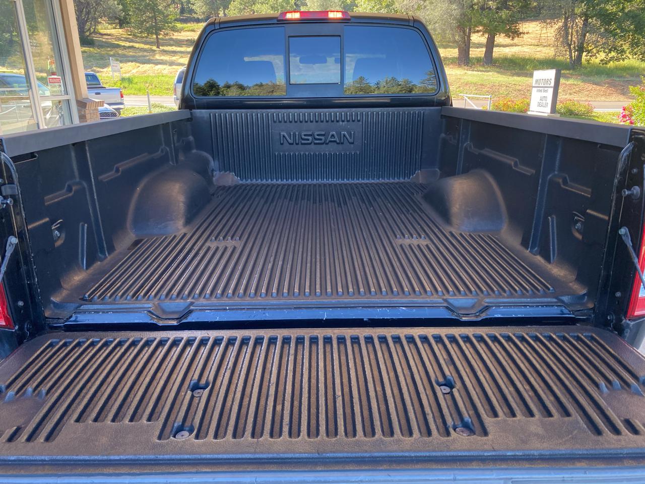 Nissan Frontier XE King Cab I4 Auto 2WD 2006