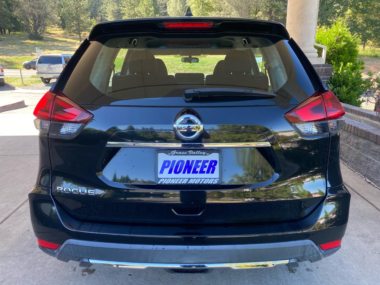Nissan Rogue FWD S 2018