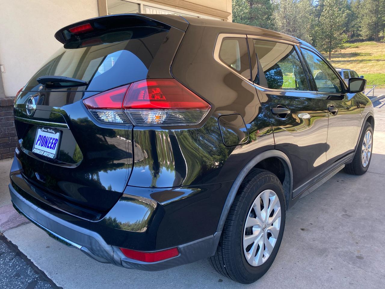 Nissan Rogue FWD S 2018