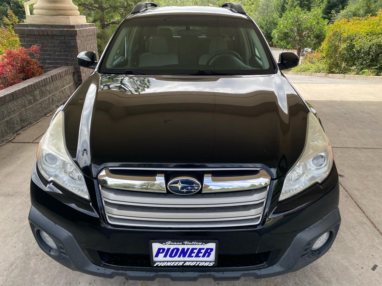 Subaru Outback 4dr Wgn H4 Auto 2.5i Premium 2014
