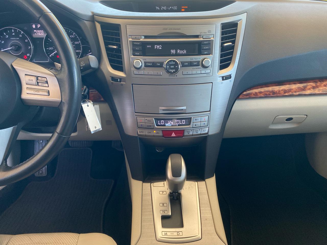 Subaru Outback 4dr Wgn H4 Auto 2.5i Limited Pwr Moon 2011