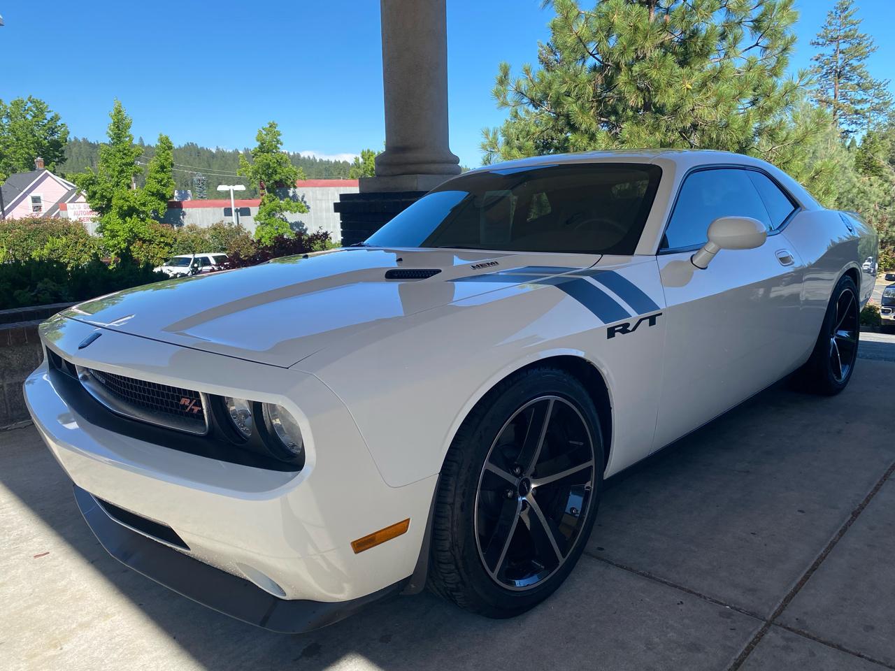 Dodge Challenger 2dr Cpe R/T 2009