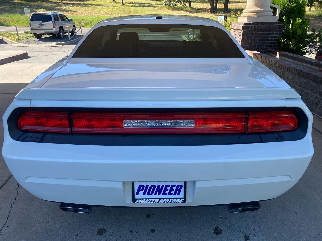 Dodge Challenger 2dr Cpe R/T 2009