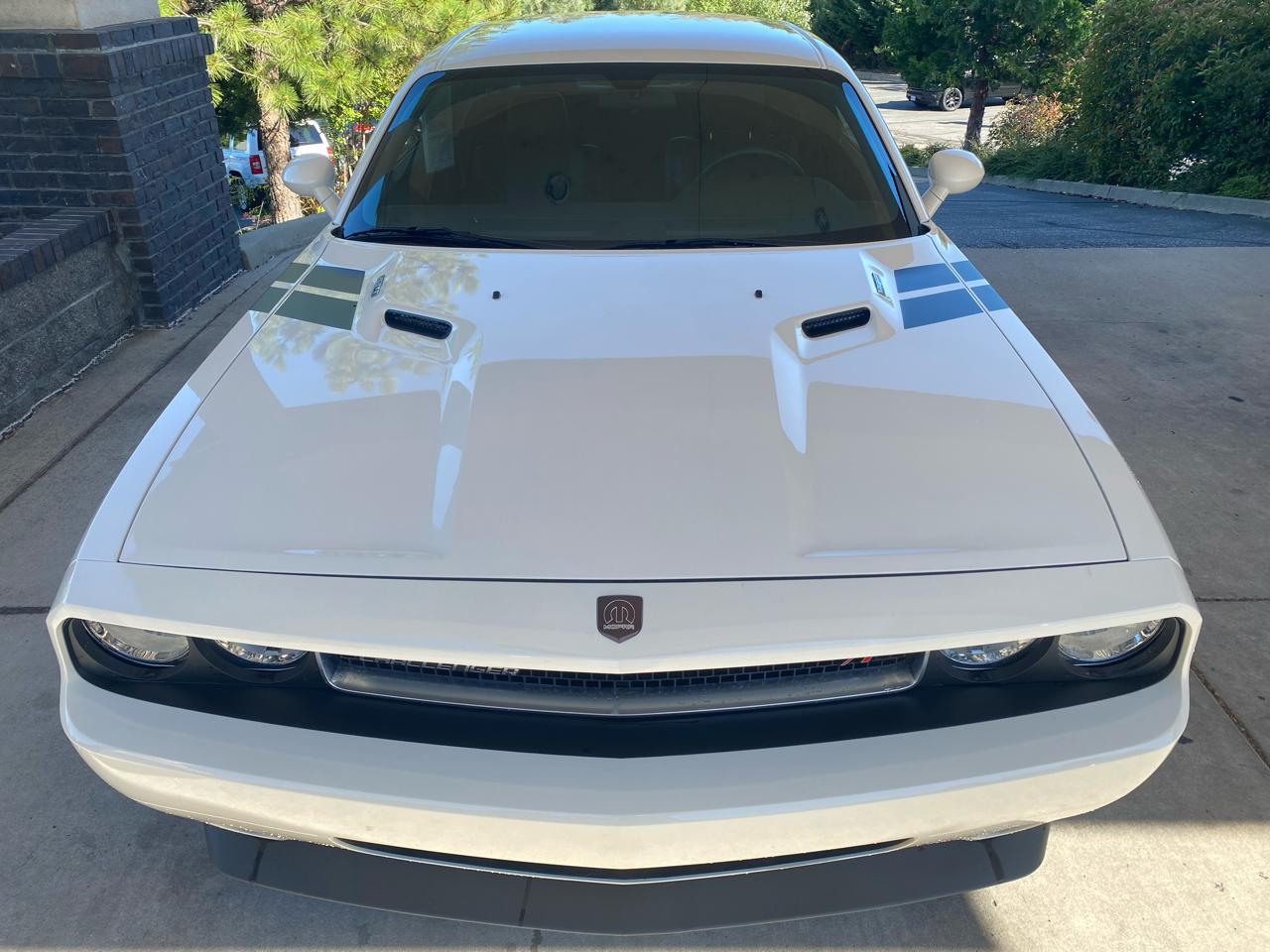 Dodge Challenger 2dr Cpe R/T 2009