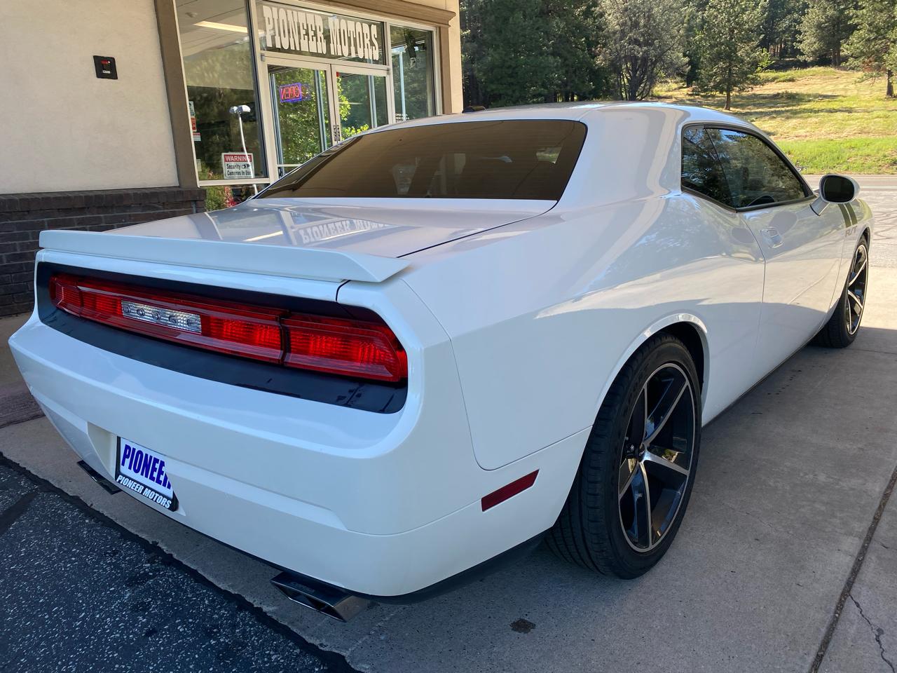 Dodge Challenger 2dr Cpe R/T 2009