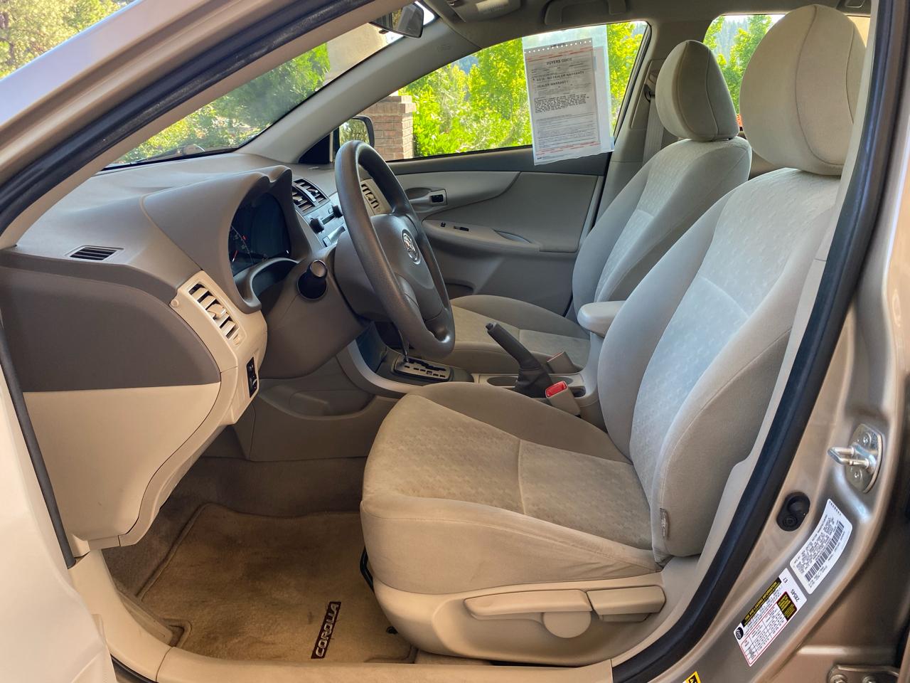 Toyota Corolla  2009