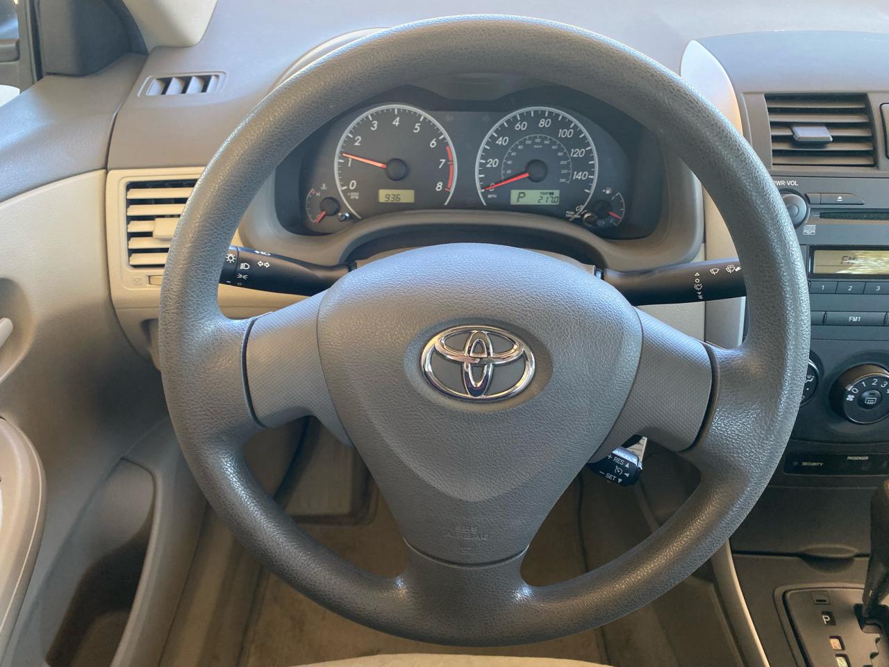 Toyota Corolla  2009