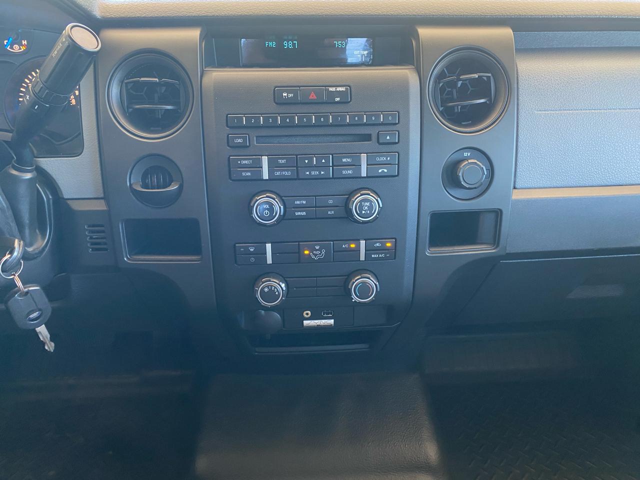 Ford F-150 2WD SuperCab 145" XLT 2013