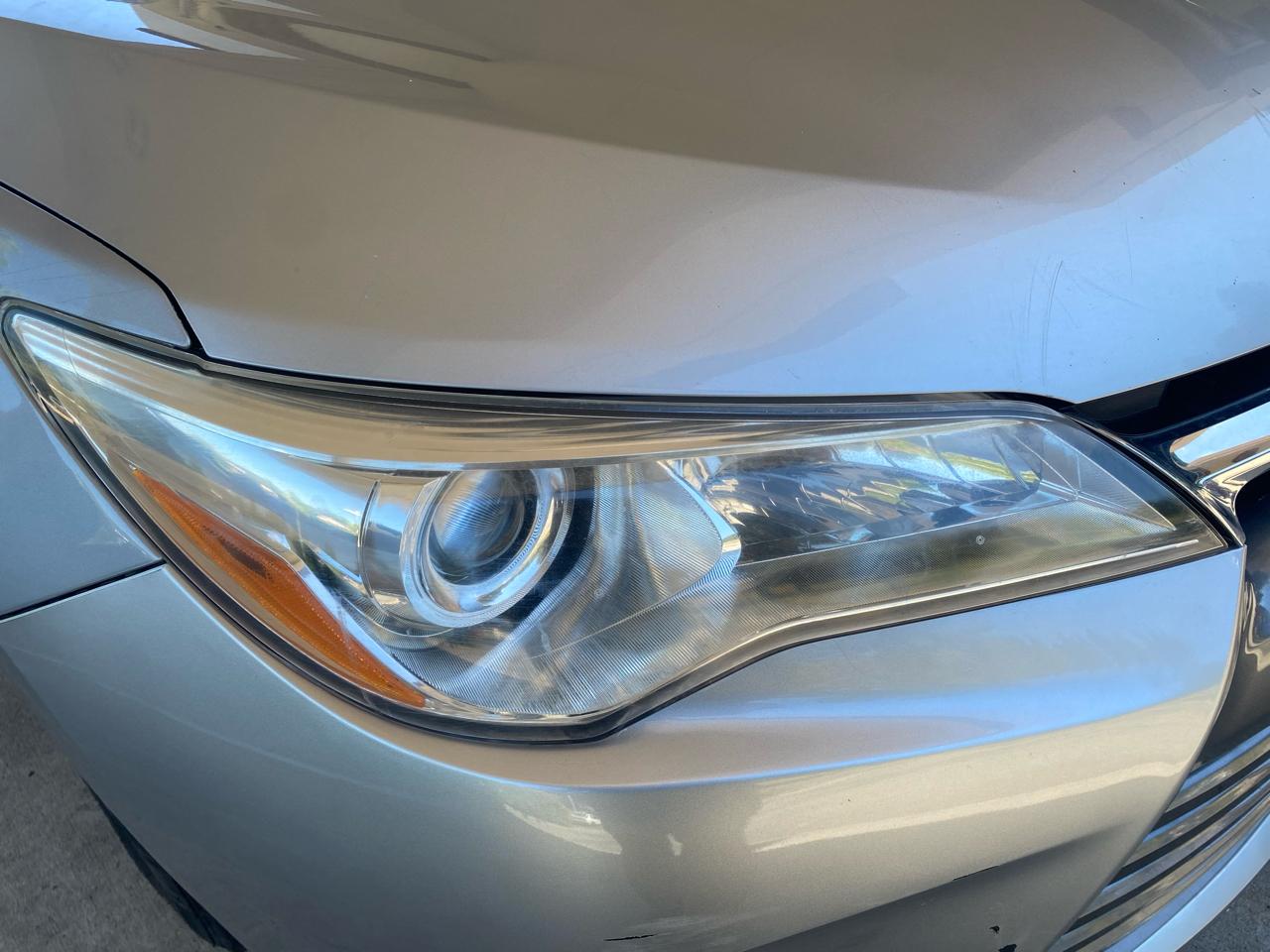 Toyota Camry 4dr Sdn I4 Auto LE (Natl) 2015