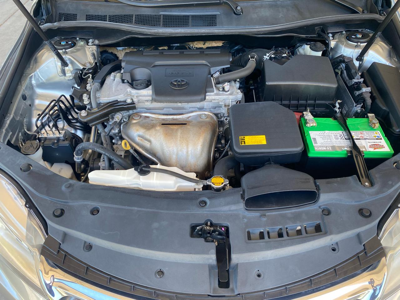 Toyota Camry 4dr Sdn I4 Auto LE (Natl) 2015