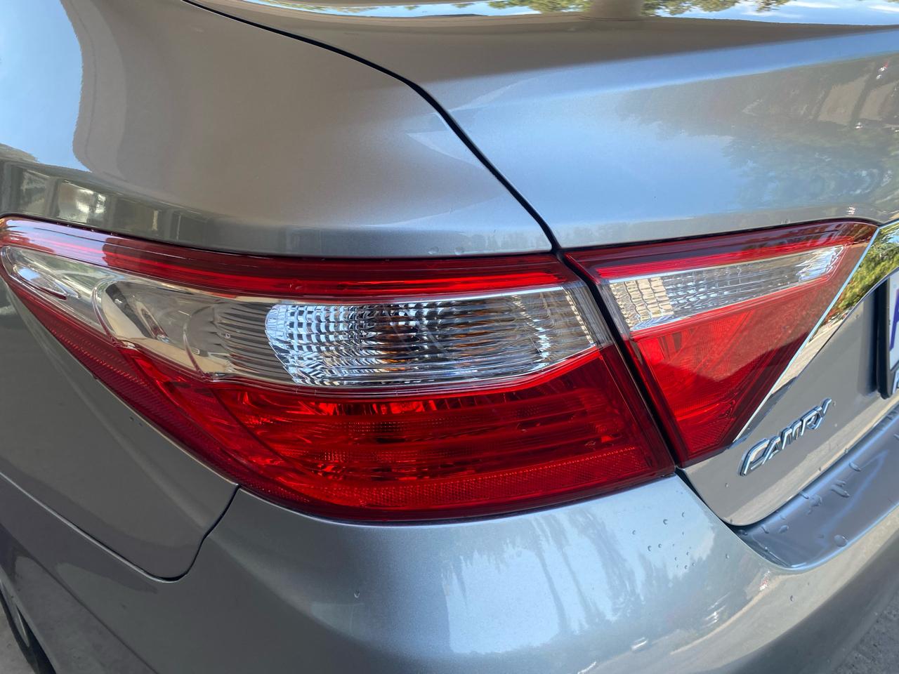 Toyota Camry 4dr Sdn I4 Auto LE (Natl) 2015