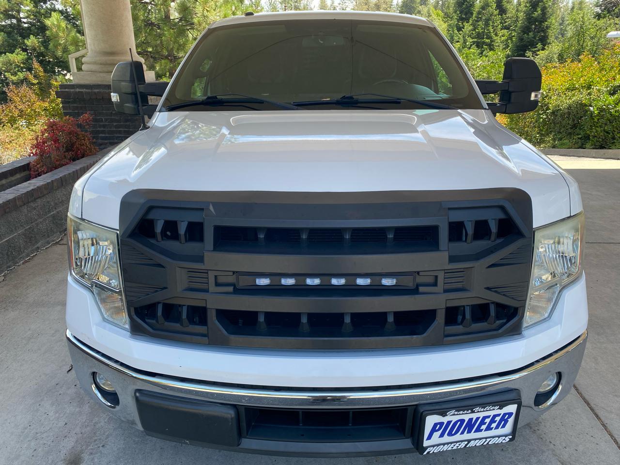 Ford F-150 2WD SuperCrew 145" XL 2013
