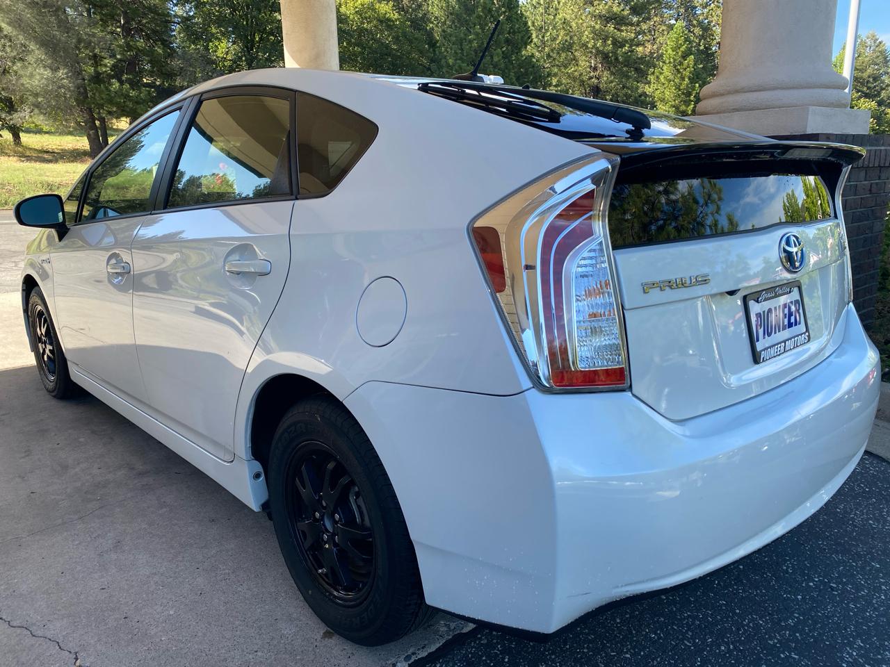 Toyota Prius  2013