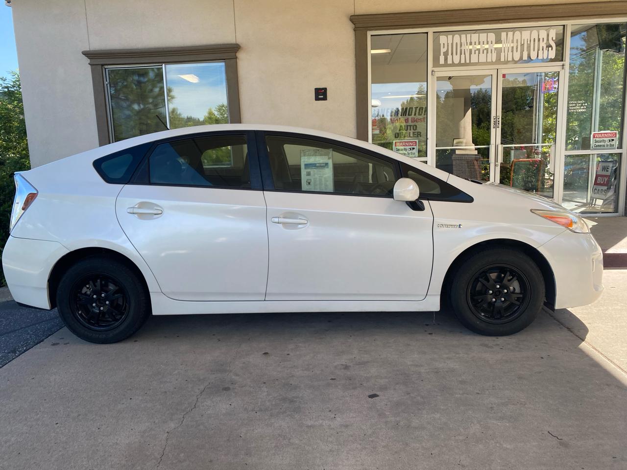 Toyota Prius  2013