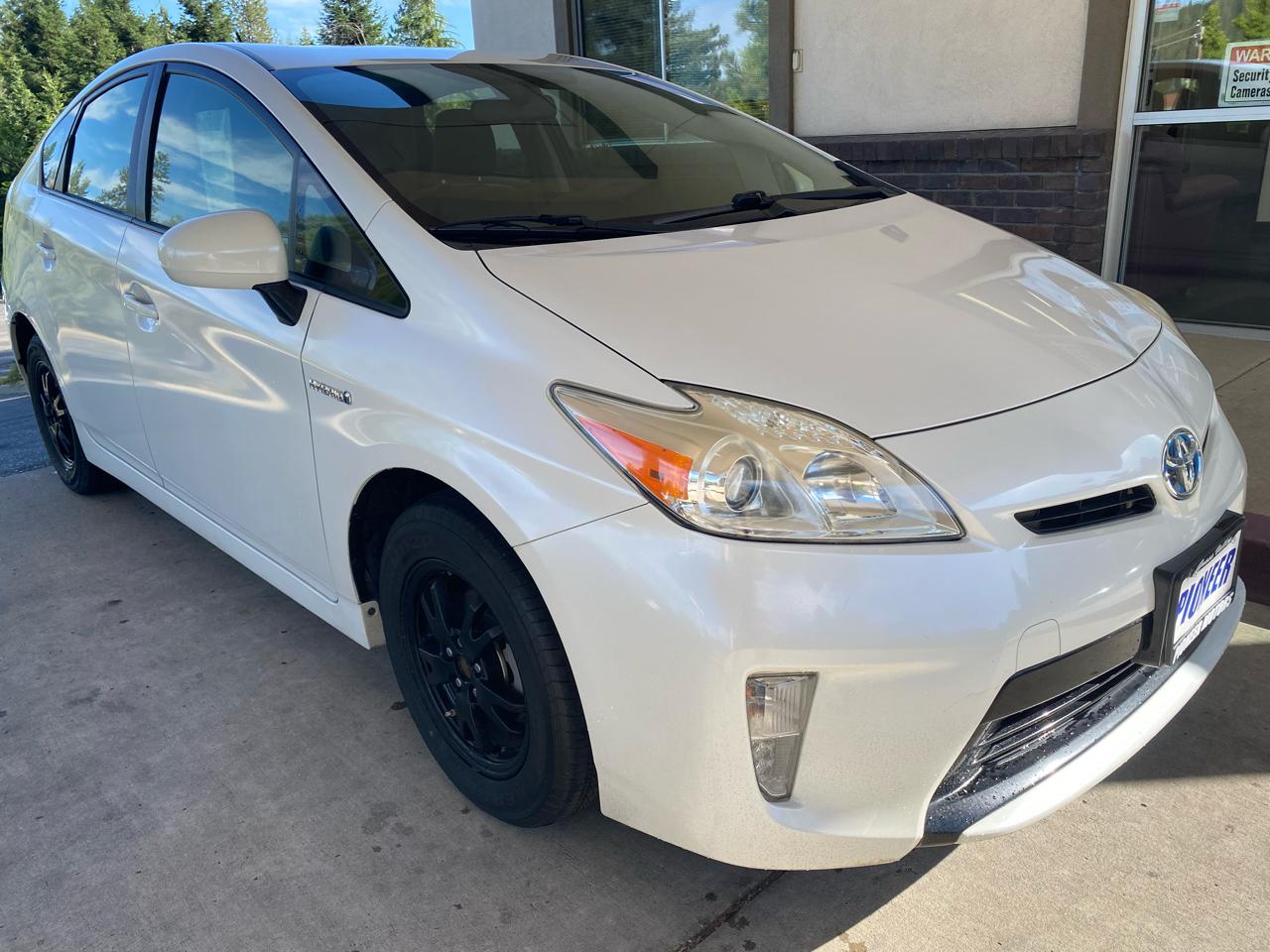 Toyota Prius  2013
