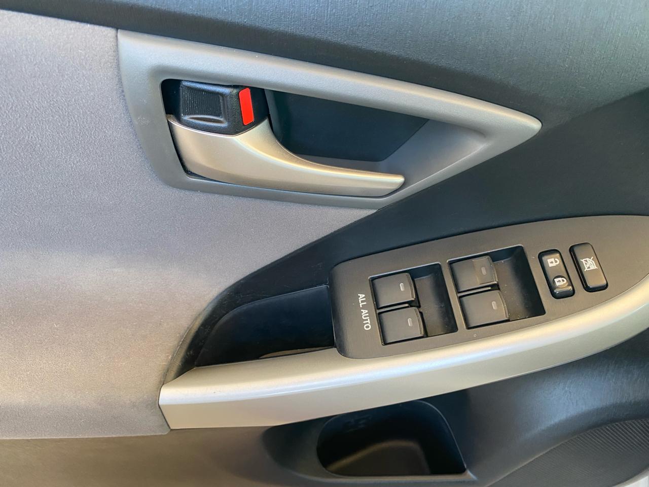 Toyota Prius  2013