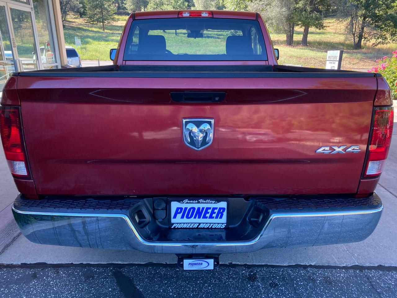 RAM 1500 4WD Reg Cab 120.5" Tradesman 2013
