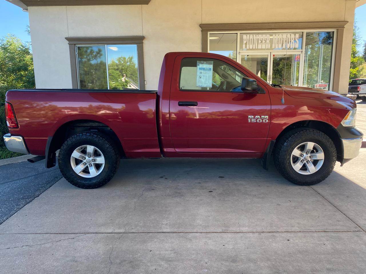 RAM 1500 4WD Reg Cab 120.5" Tradesman 2013