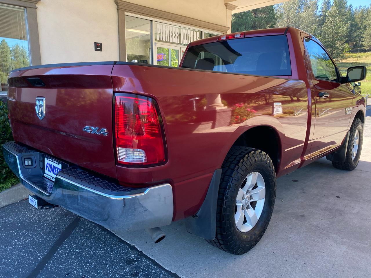 RAM 1500 4WD Reg Cab 120.5" Tradesman 2013