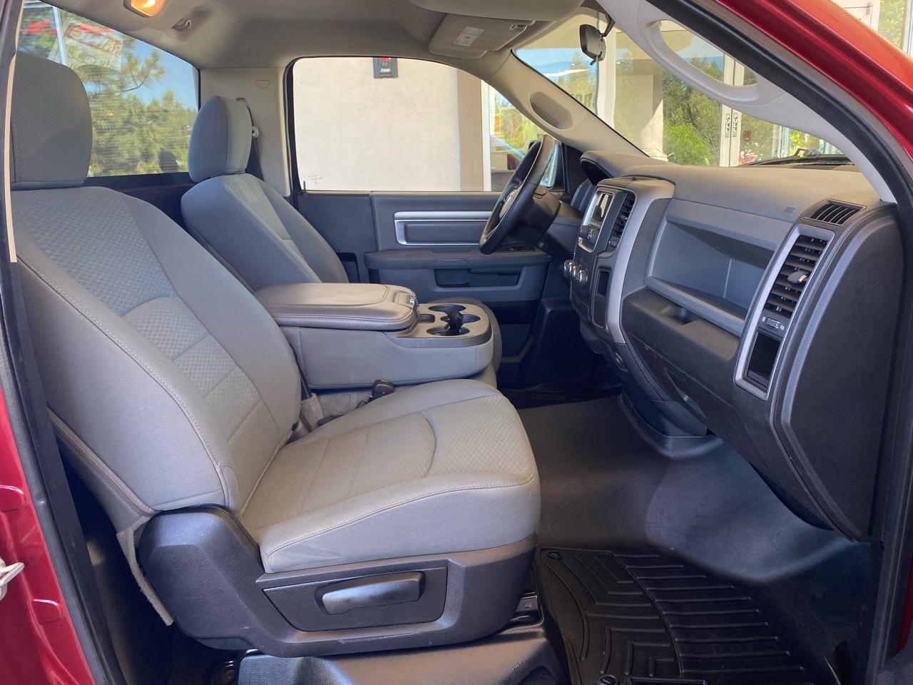 RAM 1500 4WD Reg Cab 120.5" Tradesman 2013