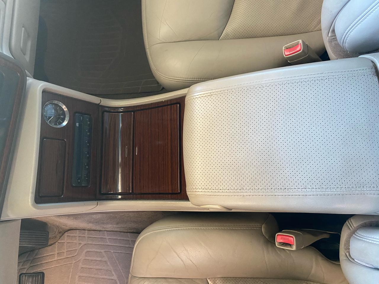 Cadillac Escalade 4dr 2WD 2003
