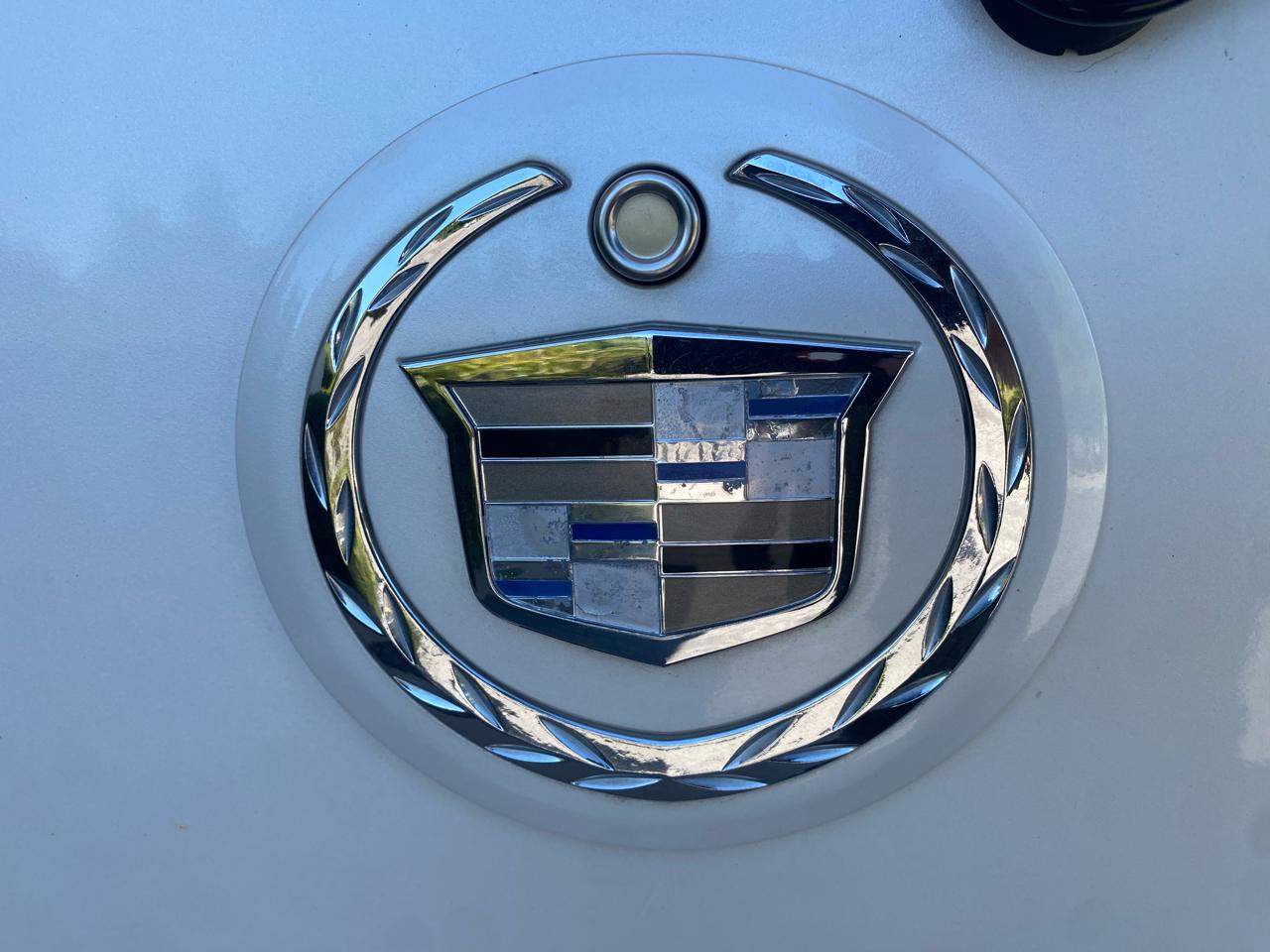 Cadillac Escalade 4dr 2WD 2003