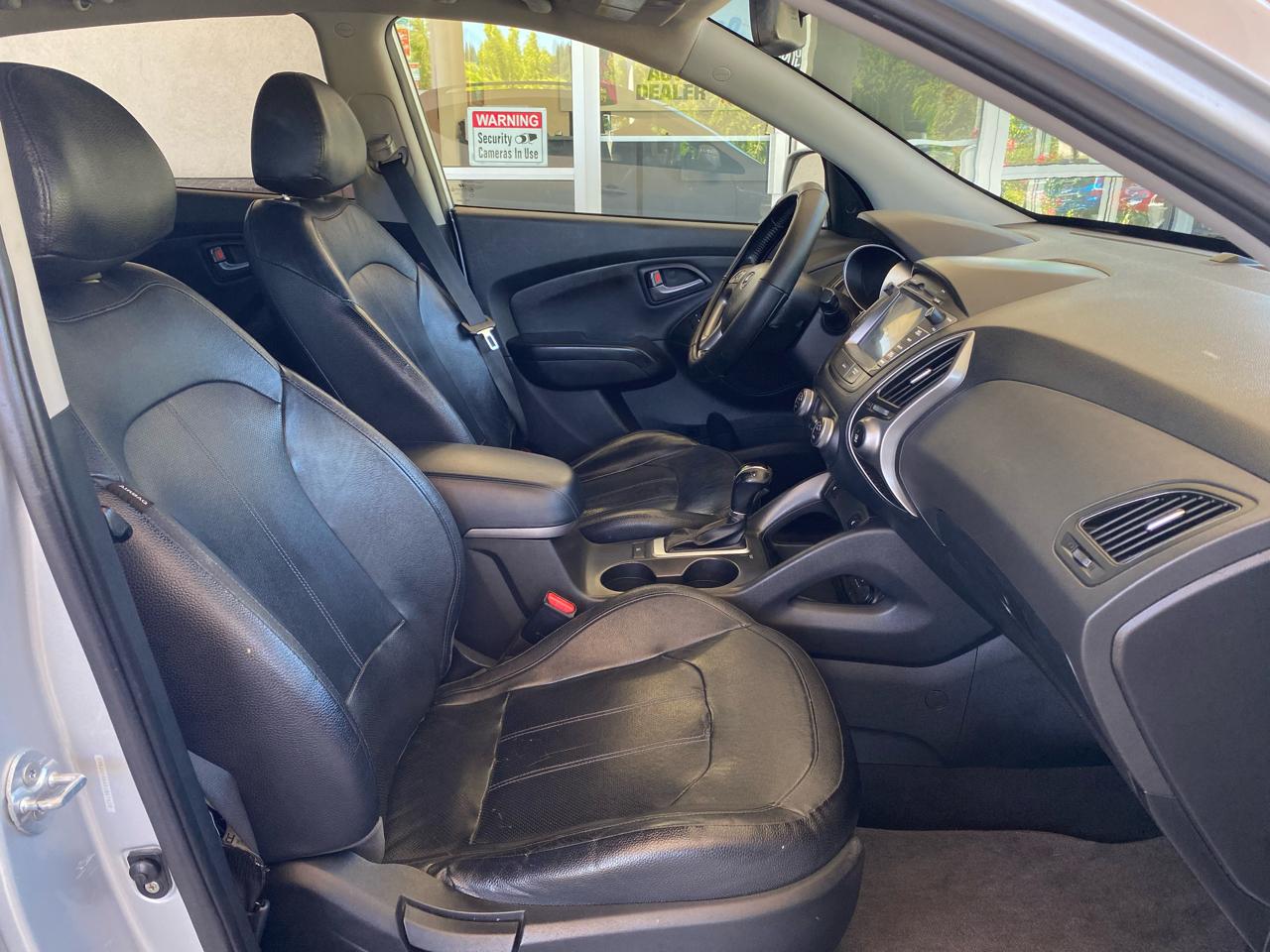 Hyundai Tucson AWD 4dr Limited PZEV 2014