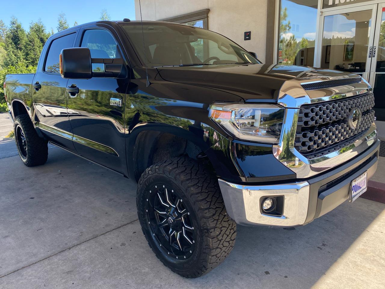 Toyota Tundra 4WD SR5 CrewMax 5.5' Bed 5.7L (Natl) 2018