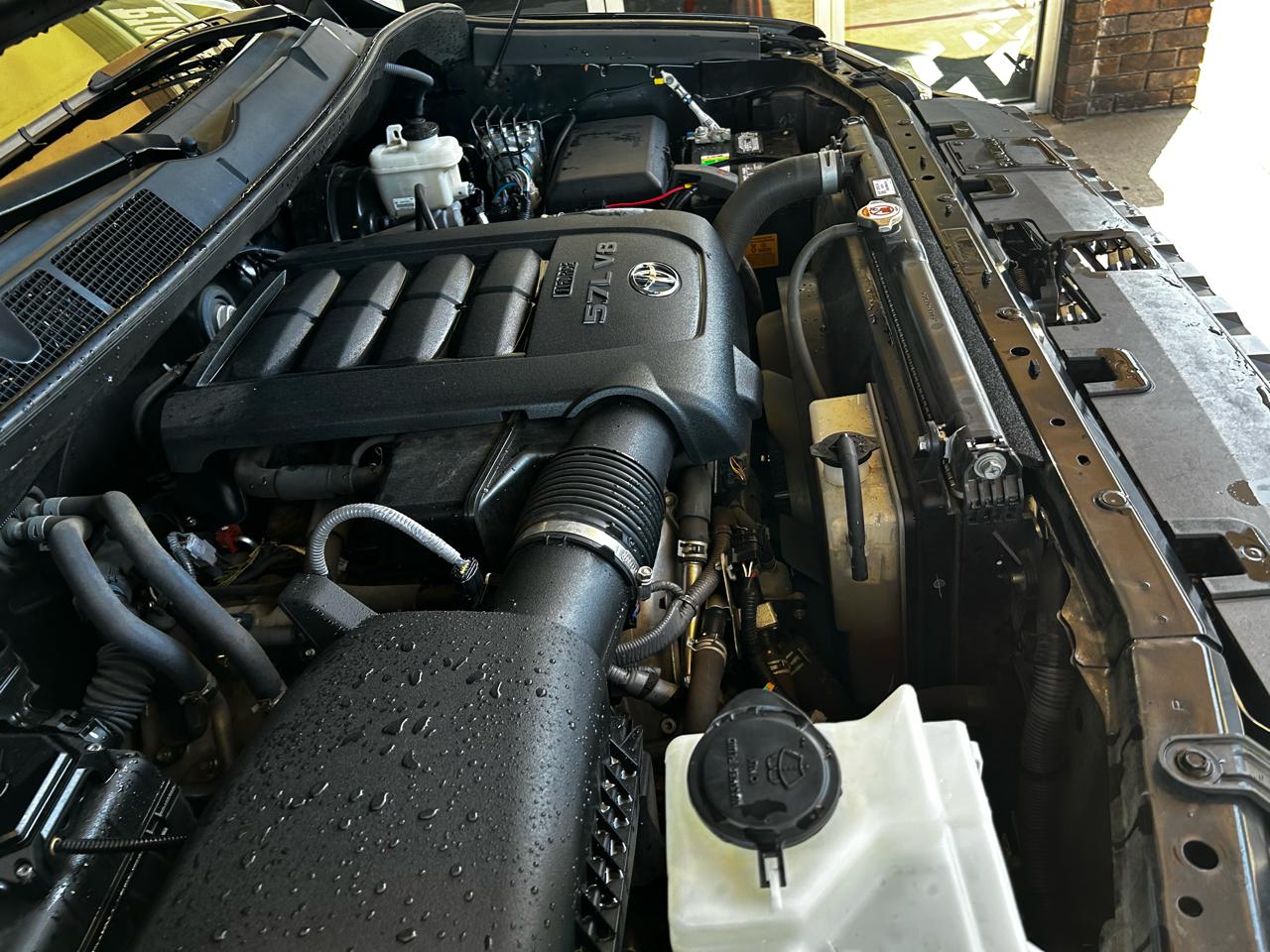 Toyota Tundra 4WD SR5 CrewMax 5.5' Bed 5.7L (Natl) 2018