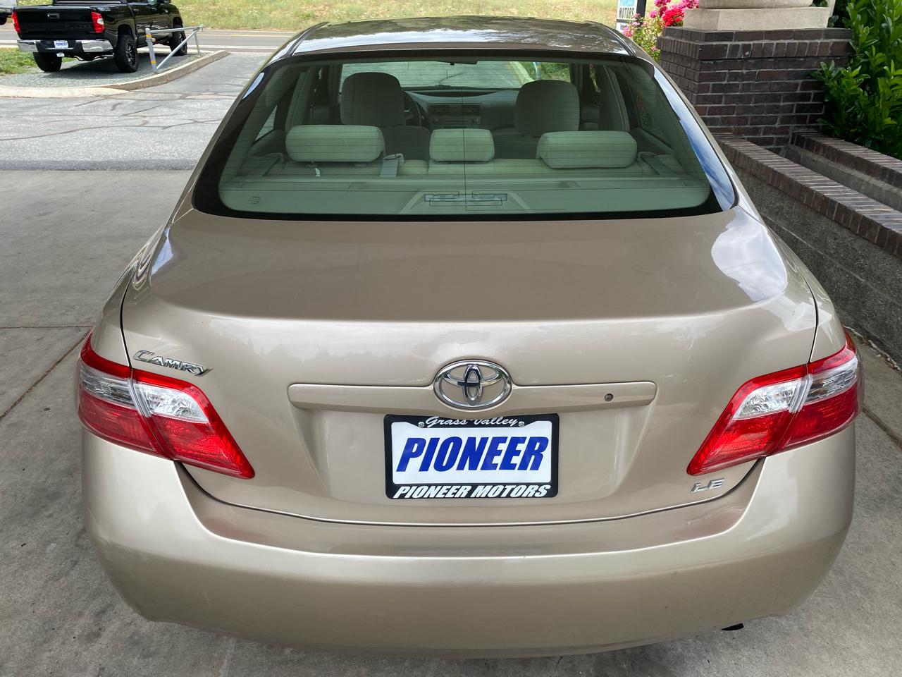 Toyota Camry  2009