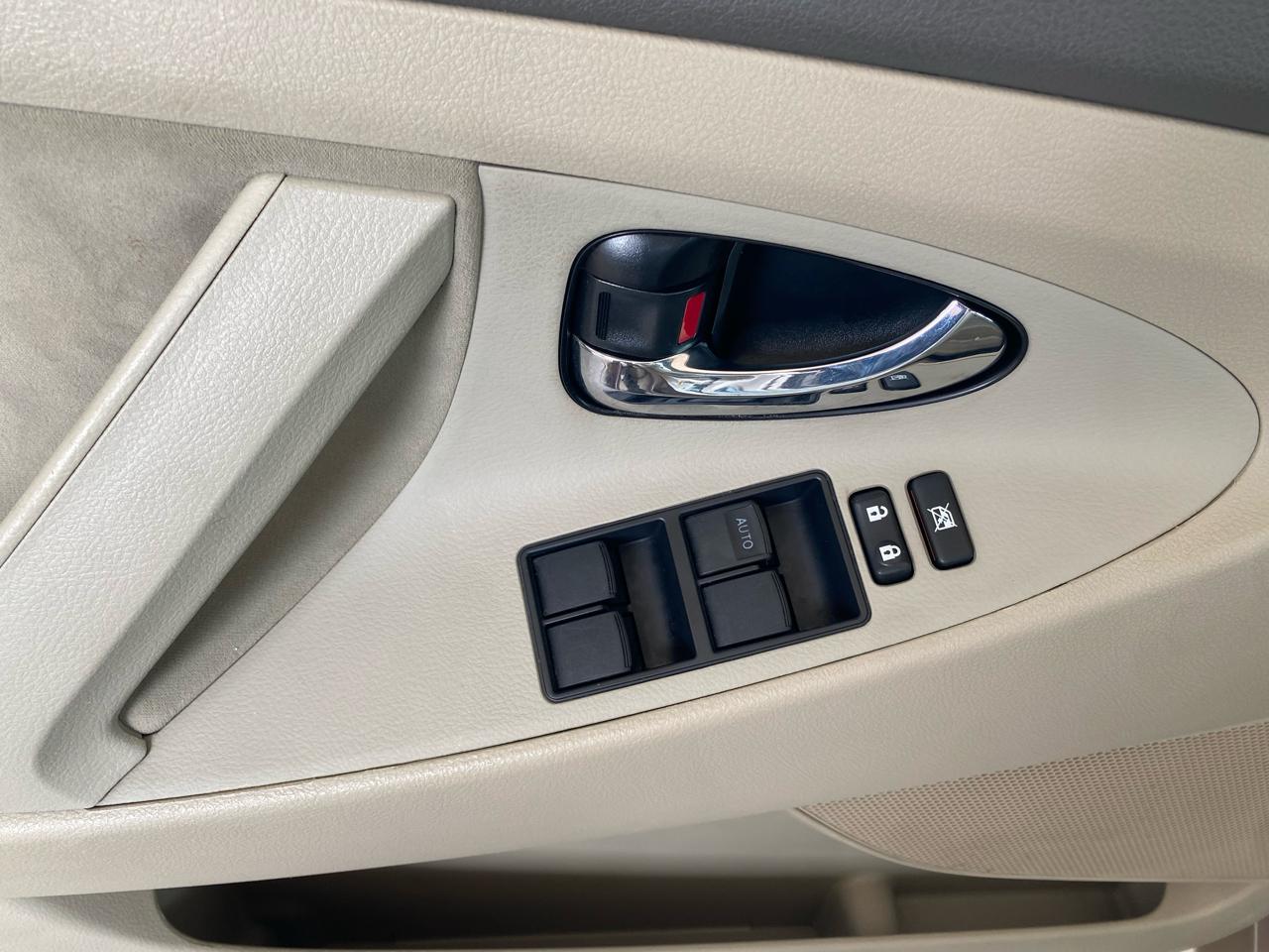 Toyota Camry  2009