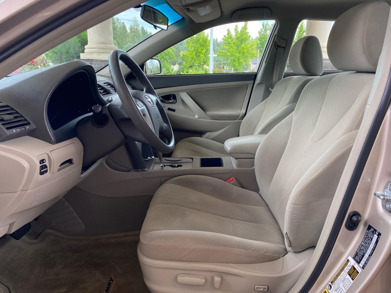 Toyota Camry  2009