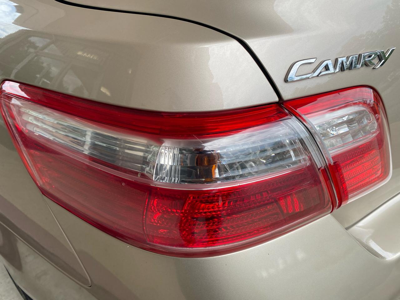 Toyota Camry  2009