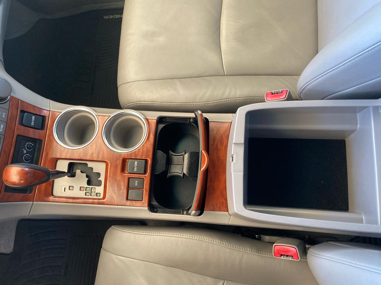 Toyota Highlander  2008