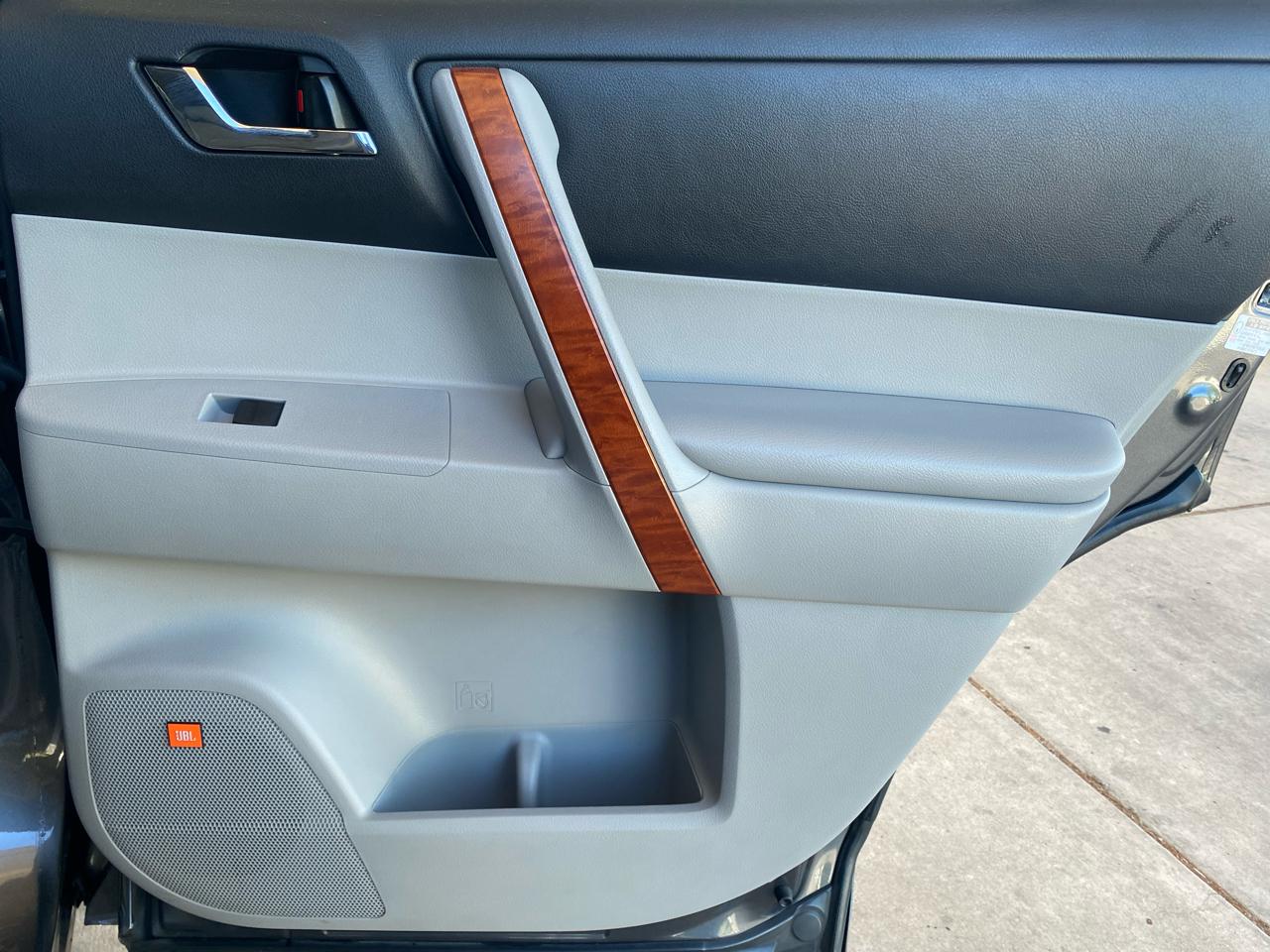 Toyota Highlander  2008