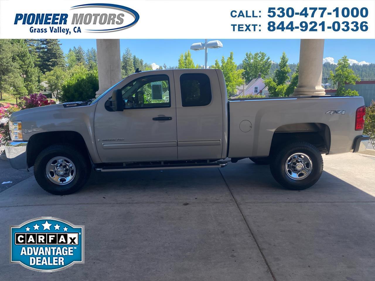 2009 Chevrolet Silverado 2500HD 4WD Ext Cab 143.5" LT