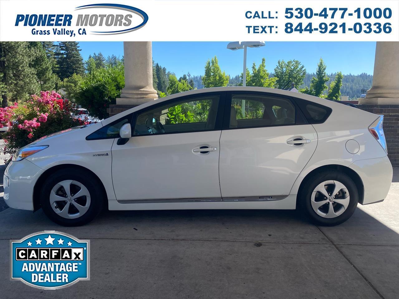 2013 Toyota Prius 5dr HB Two