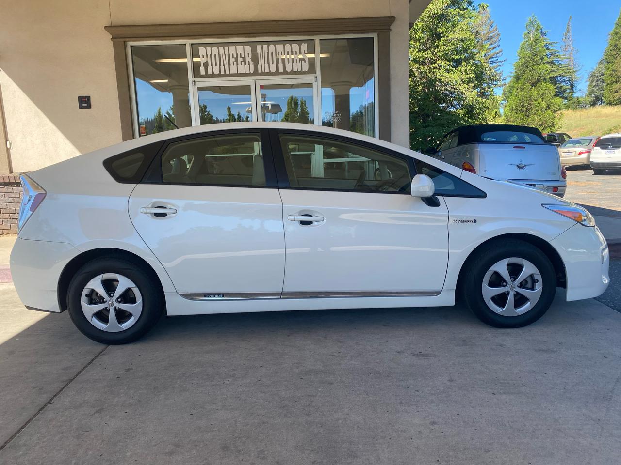 Toyota Prius  2013